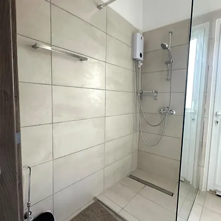 Corner 2bd Walk To Old Town * Nikosia